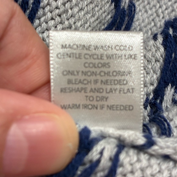 Christopher & Banks Size L Cardigan - Picture 6 of 6